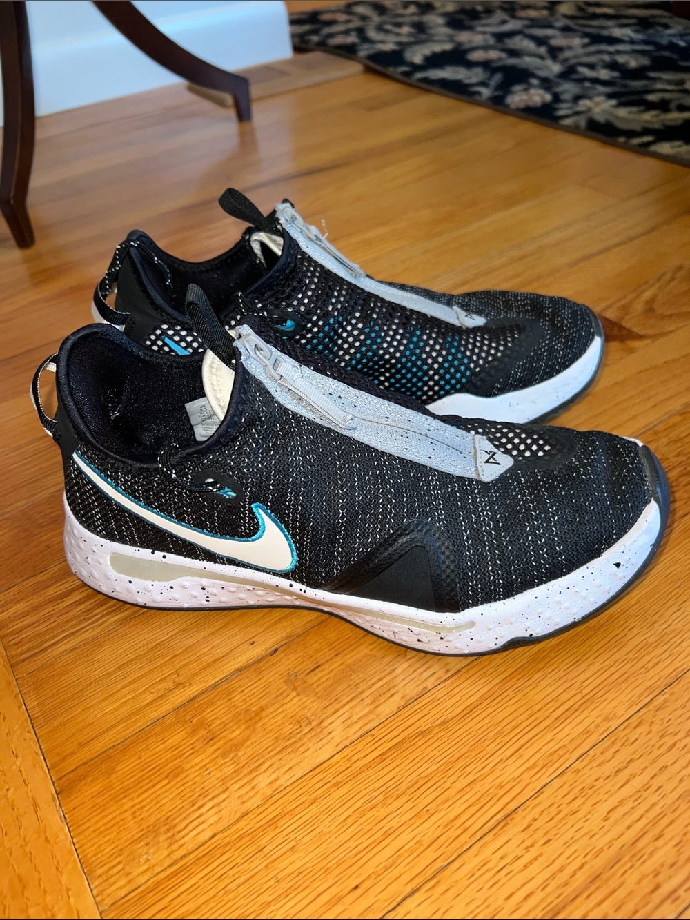 Nike PG 4 Heather Gray/Black Teal Men’s size 9.5